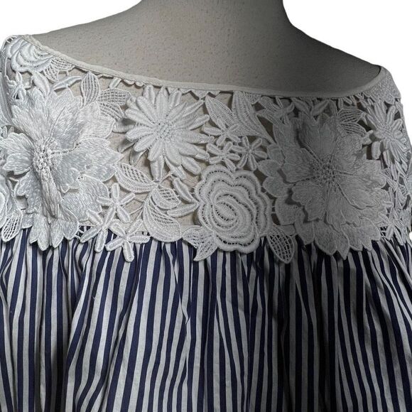 Milly Off The Shoulder Striped Trumpet Sleeve Blouse Size 4 Blue and White - Picture 3 of 7